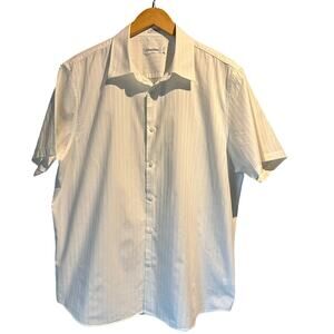 Men's Calvin Klein Button up White Shirt Size Large Office Work Date Night